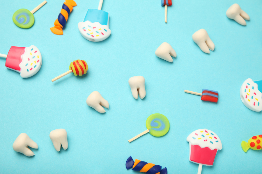 Comment protéger ses dents face au sucre ?